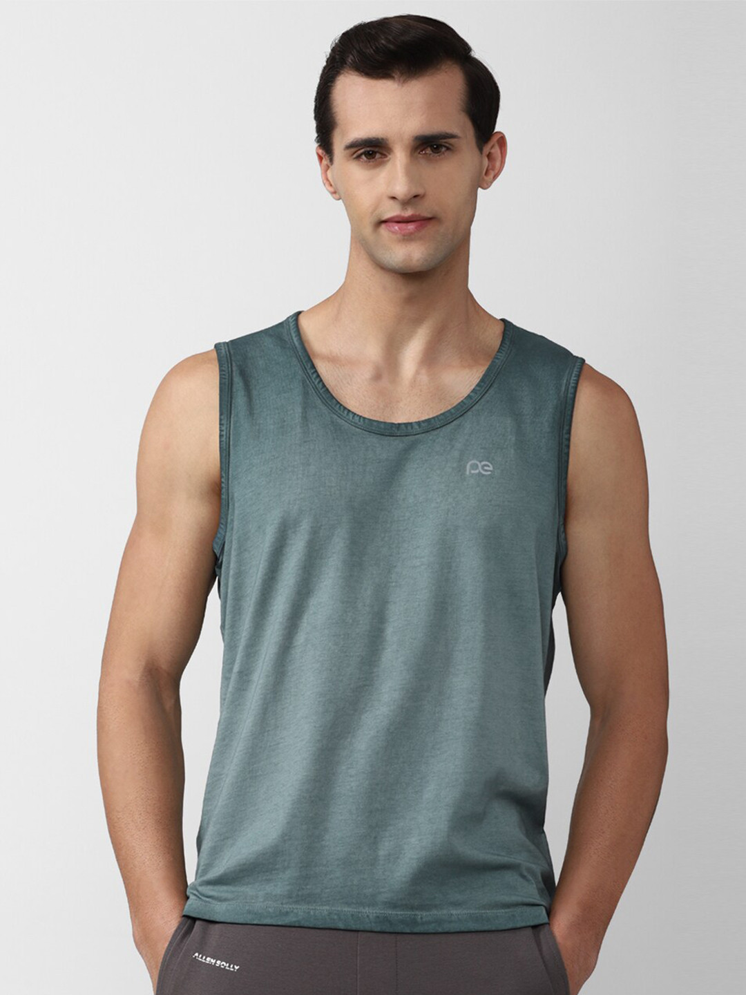 Peter England Men Grey Tank Top & Plus Size