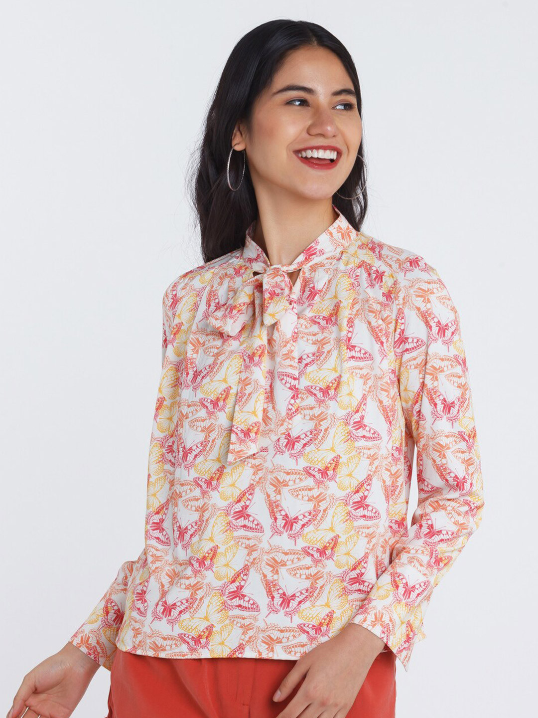 Zink London Off White Floral Print Mandarin Collar Blouson Top