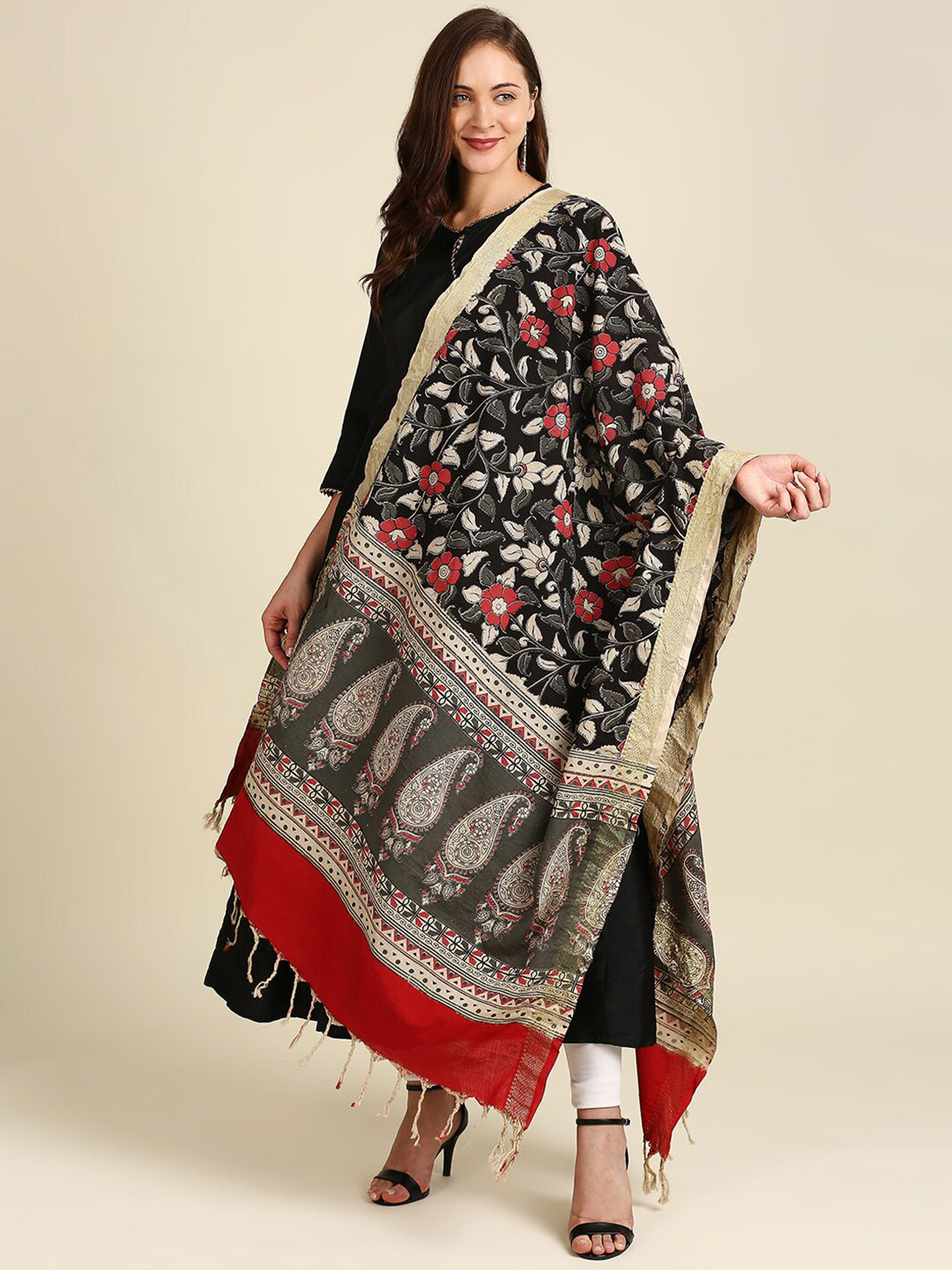 Dupatta Bazaar Black & Red Dyed Pure Cotton Kalamkari Dupatta