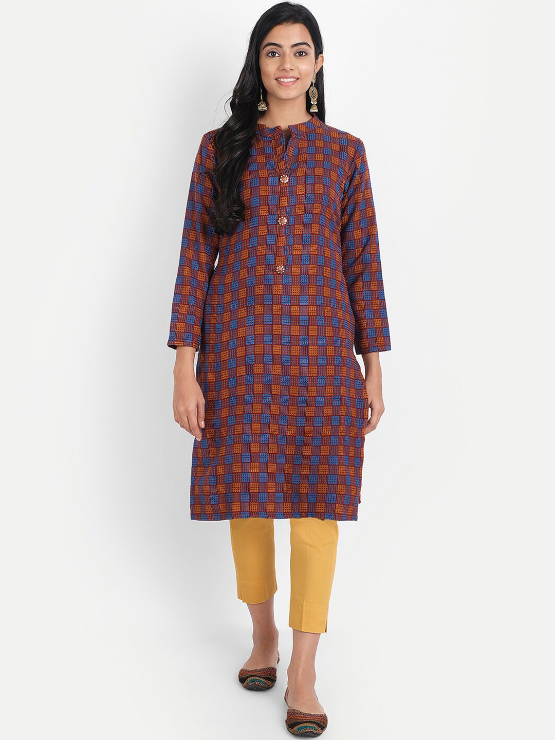 Alavya Women Maroon Floral Printed Thread Work Dobby Kurta
