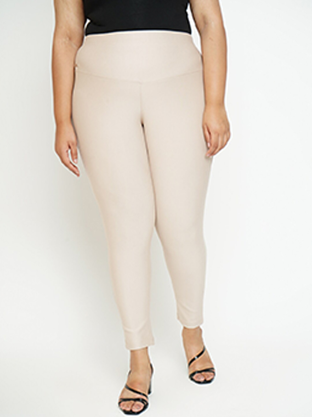 Amydus Women Plus Size Beige Solid Jeggings