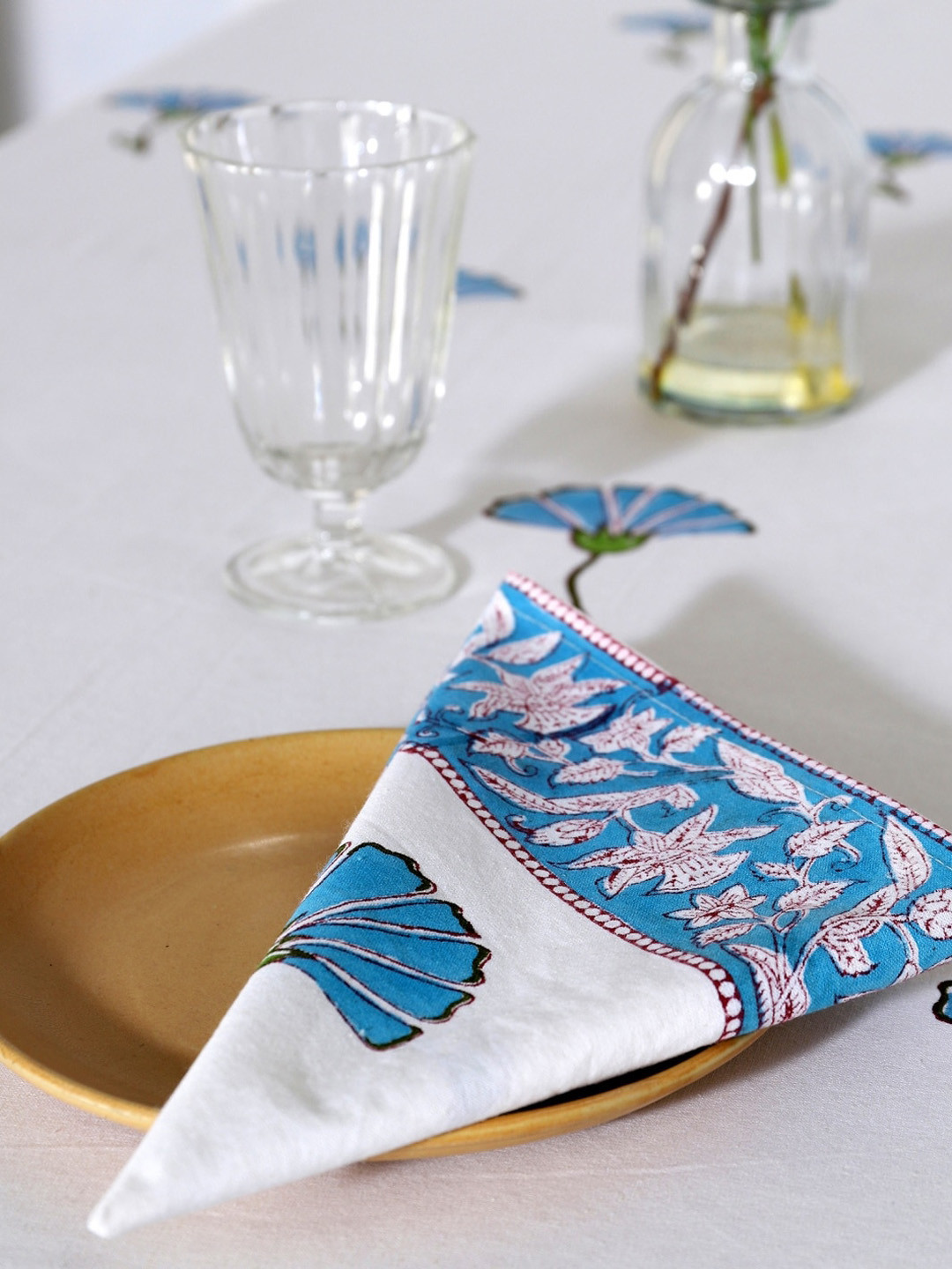 HANDICRAFT PALACE White & Turquoise Blue Hand Block Printed Table Cover With Napkins