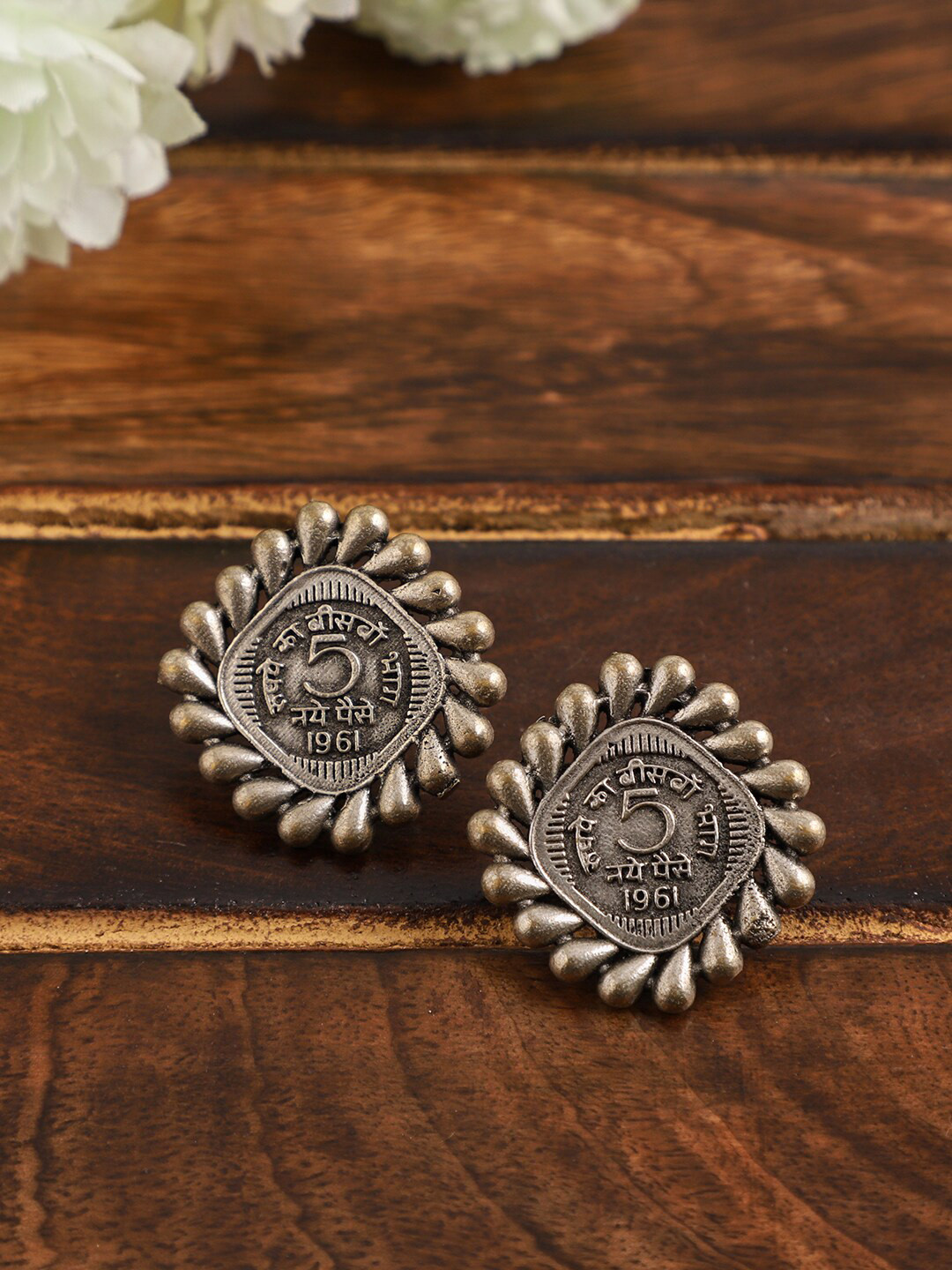 VENI Silver-Toned Square Coin Design Studs Earrings