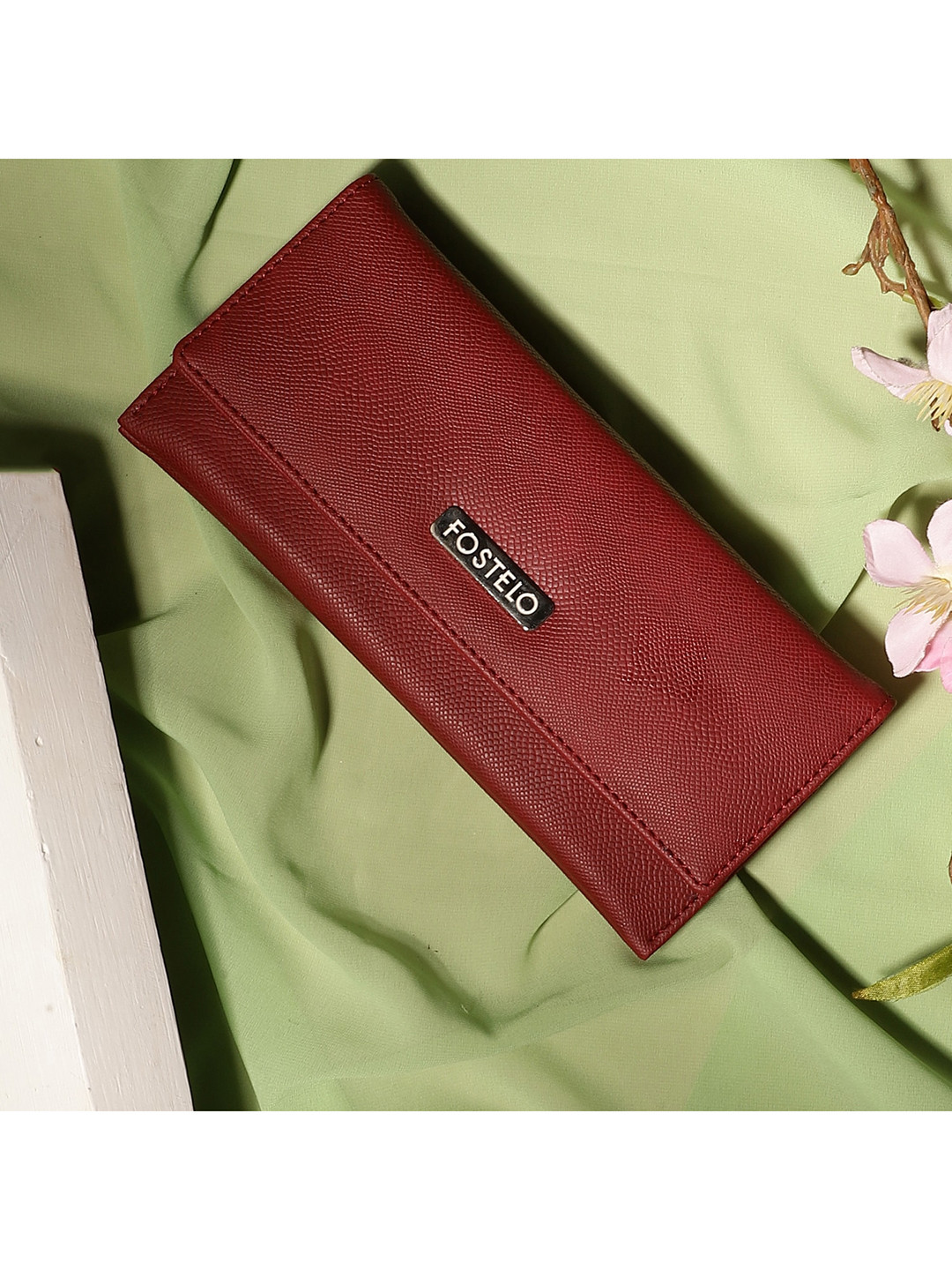 Fostelo Women Maroon Clutches