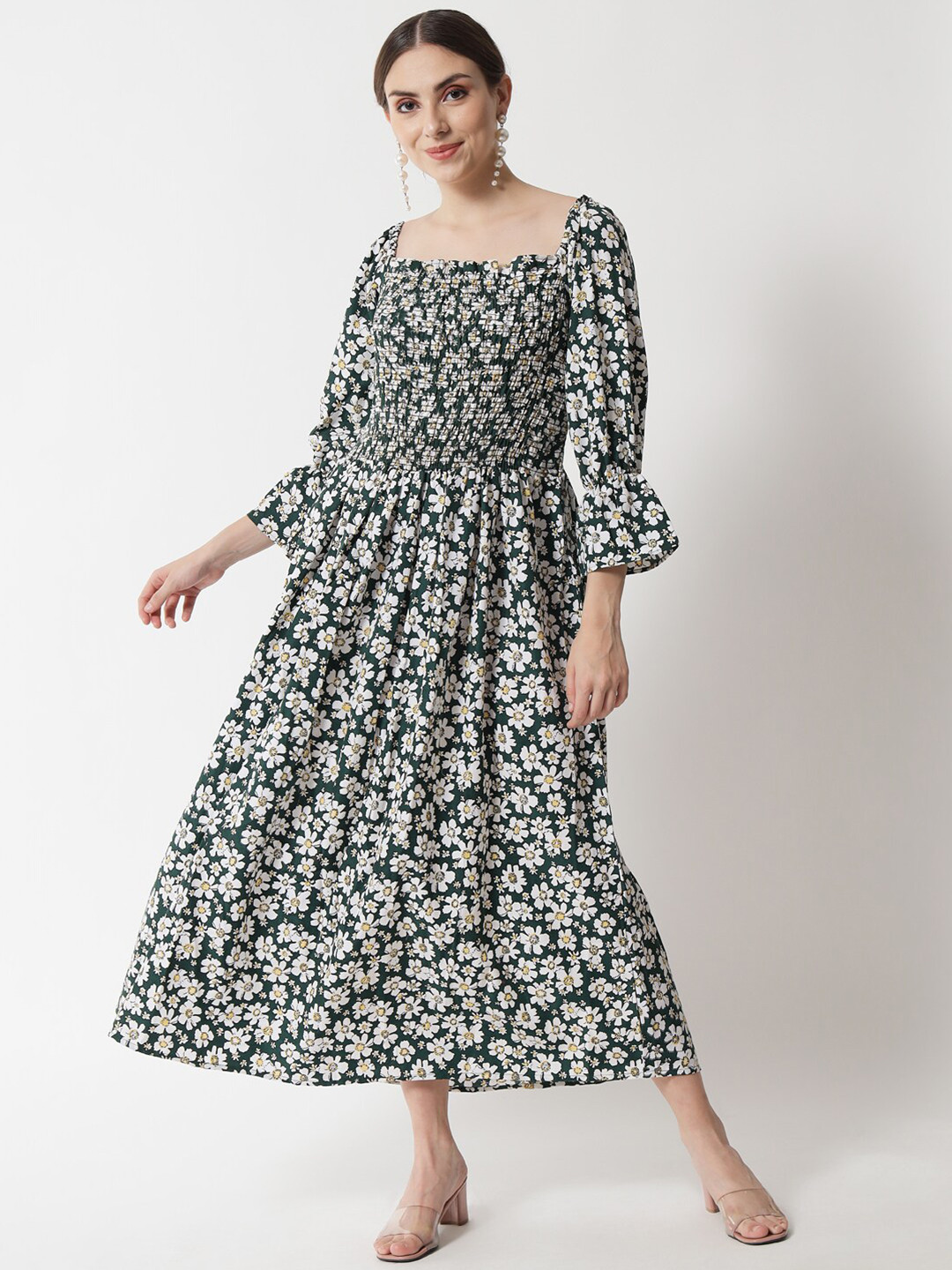 VAANI CREATION Green & White Floral Printed Smocked Midi Dress