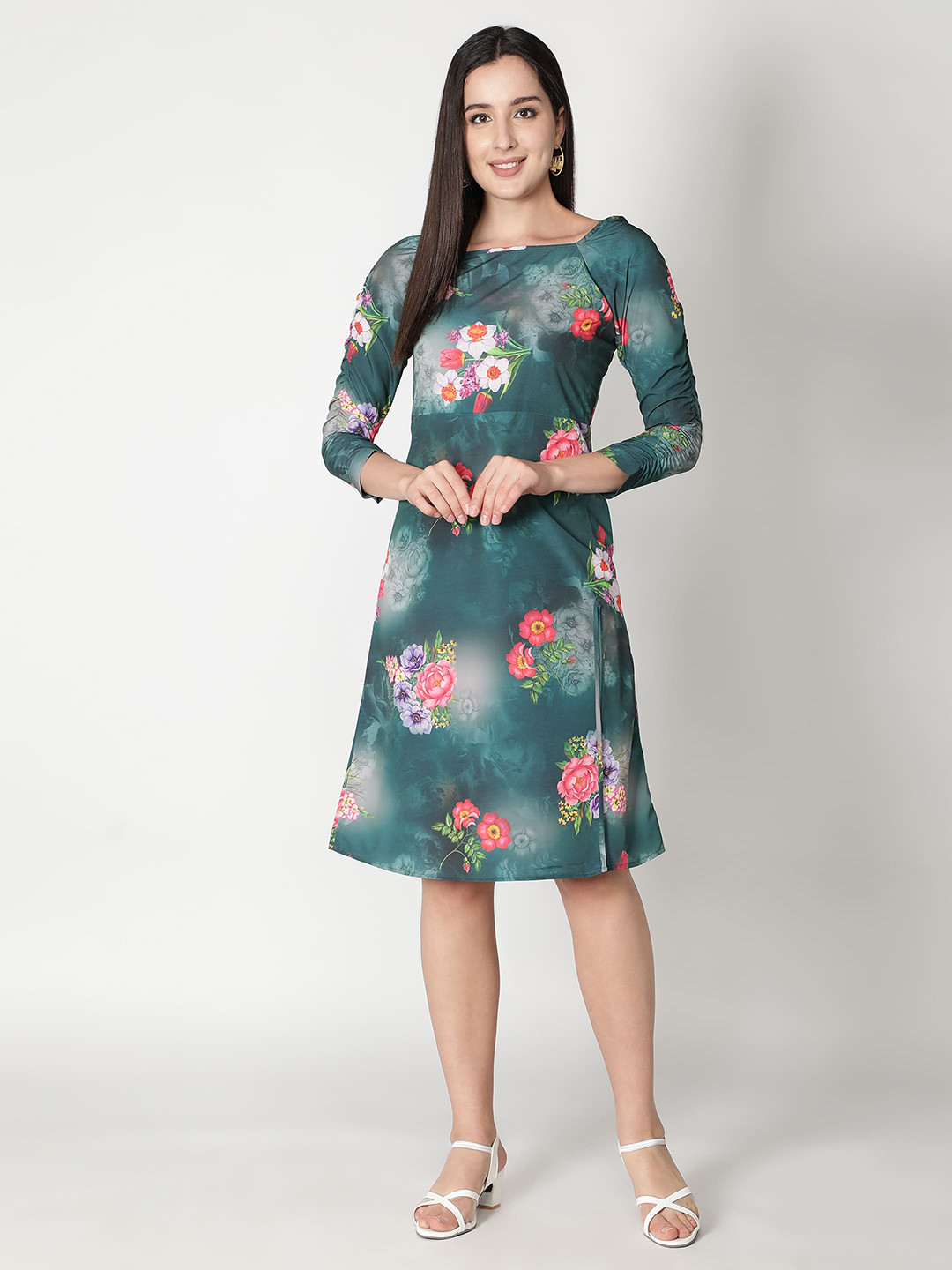 VIDE Green Floral Applique Crepe A-Line Dress