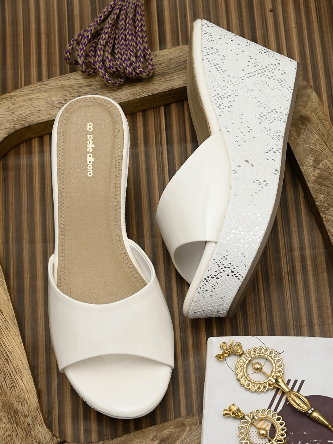 pelle albero Off White Textured Party Wedge Sandals 3 Inch Heels