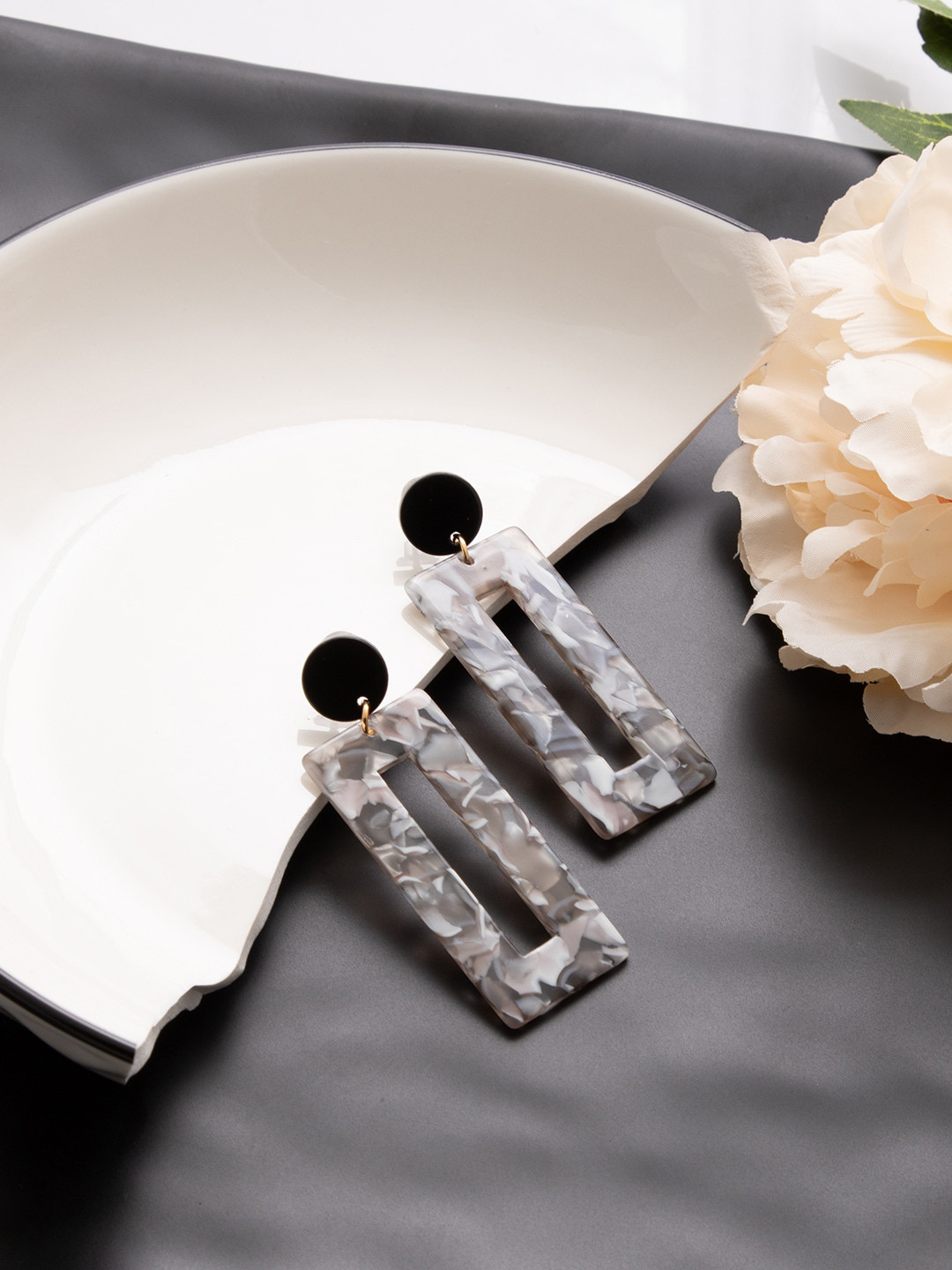 SOHI Black Silver Plated Designer Contemporary Stud Earrings