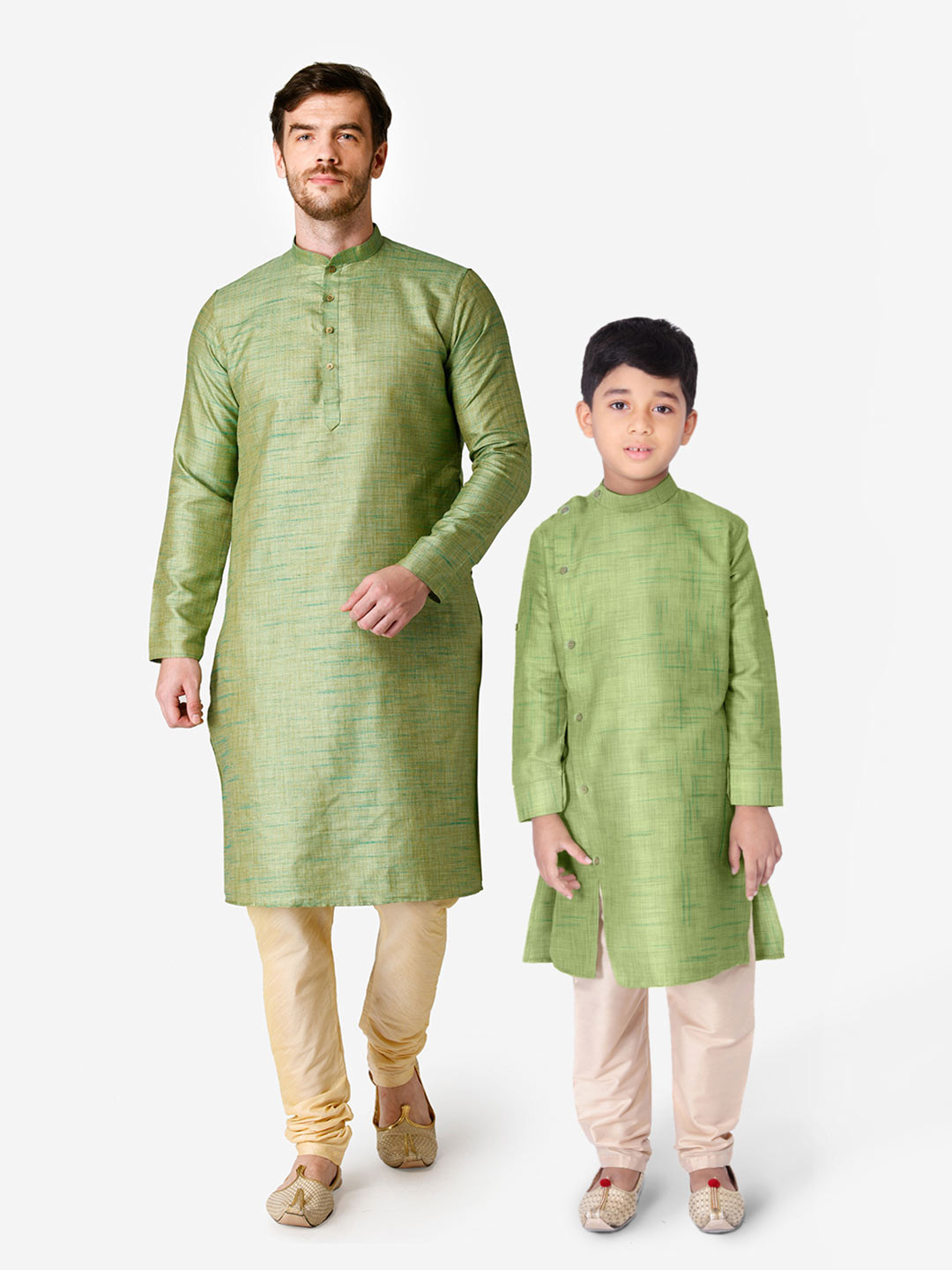 TABARD Men Green Kurta with Pyjamas