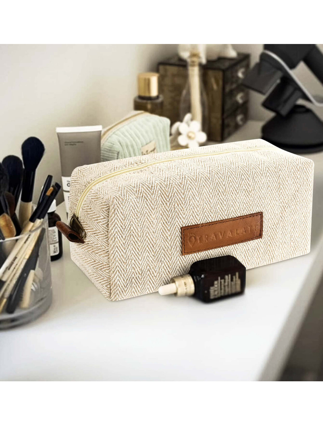 TRAVALATE Cream Canvas Toiletry Kit Bag Travel Accessory