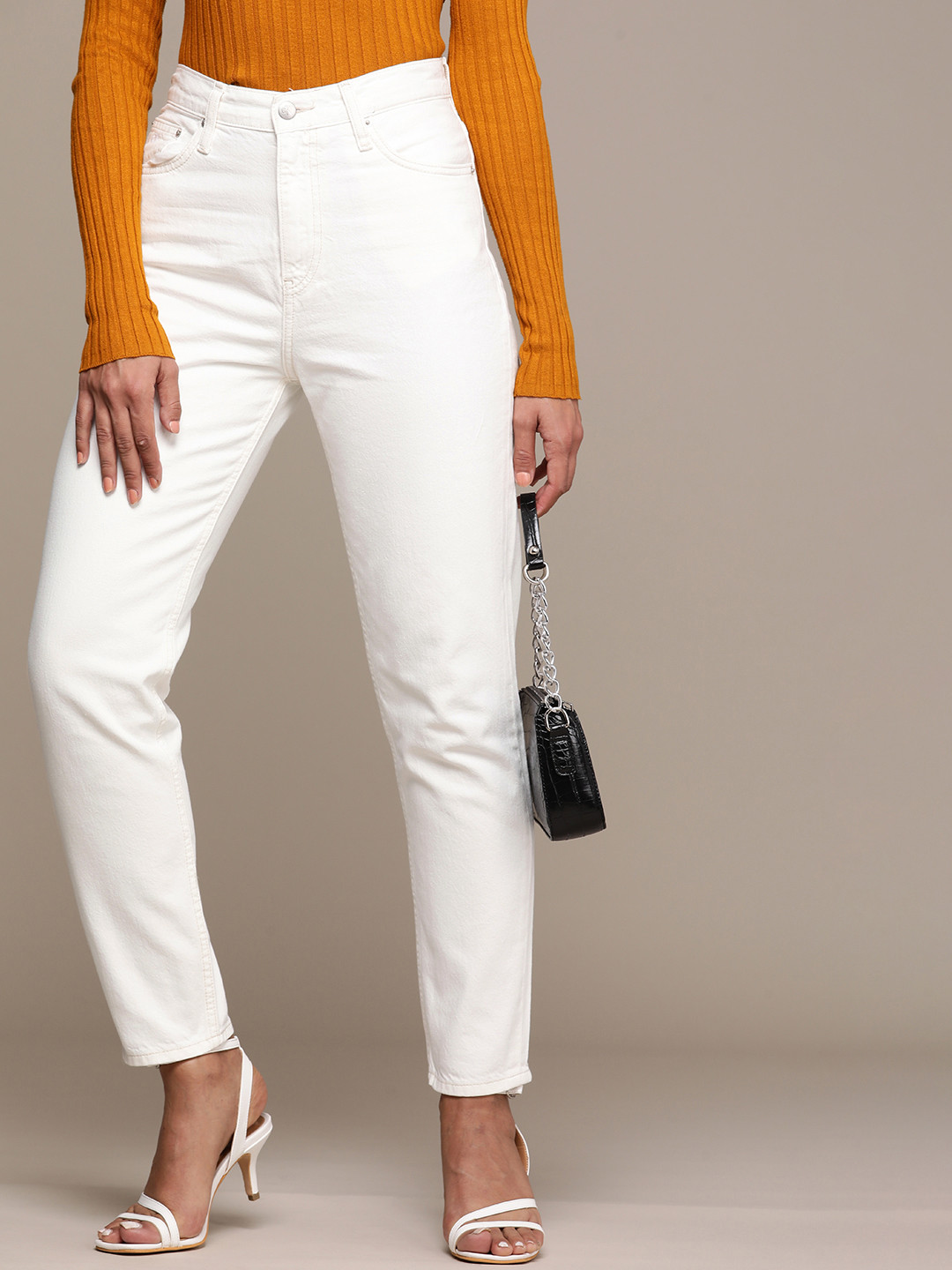 Calvin Klein Jeans Women White Pure Cotton Mom Fit Mid-Rise Jeans