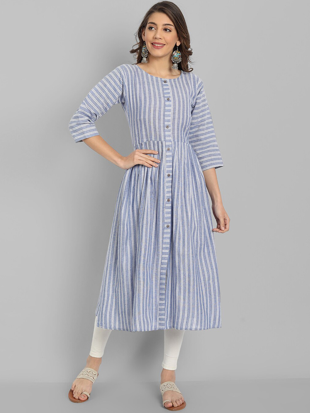 HETSA Women Blue Striped Flared Sleeves Thread Work Kurta