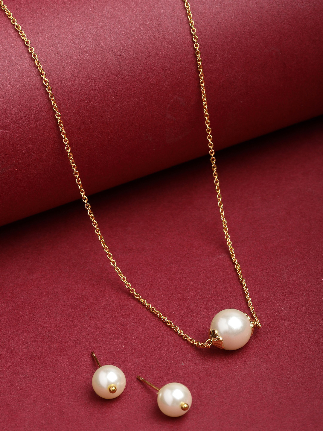 VOGUE PANASH Gold Plated White Pearls Beaded Jewellery Set