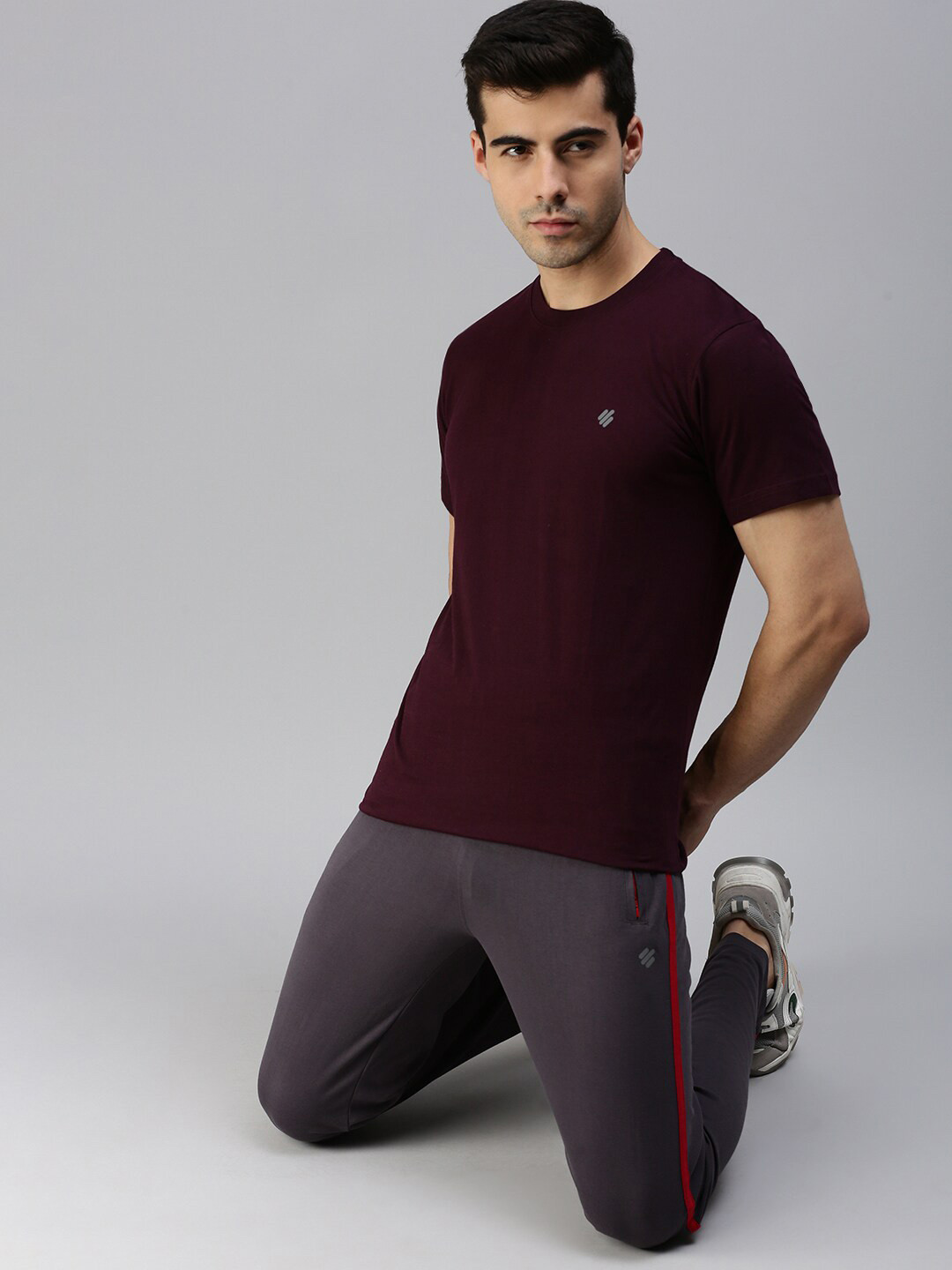 ONN Men Purple T-shirt