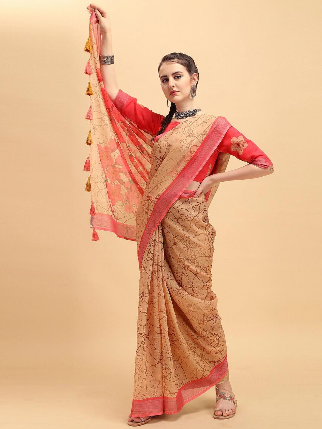 Sangria Cream-Coloured & Red Tie and Dye Pure Linen Saree
