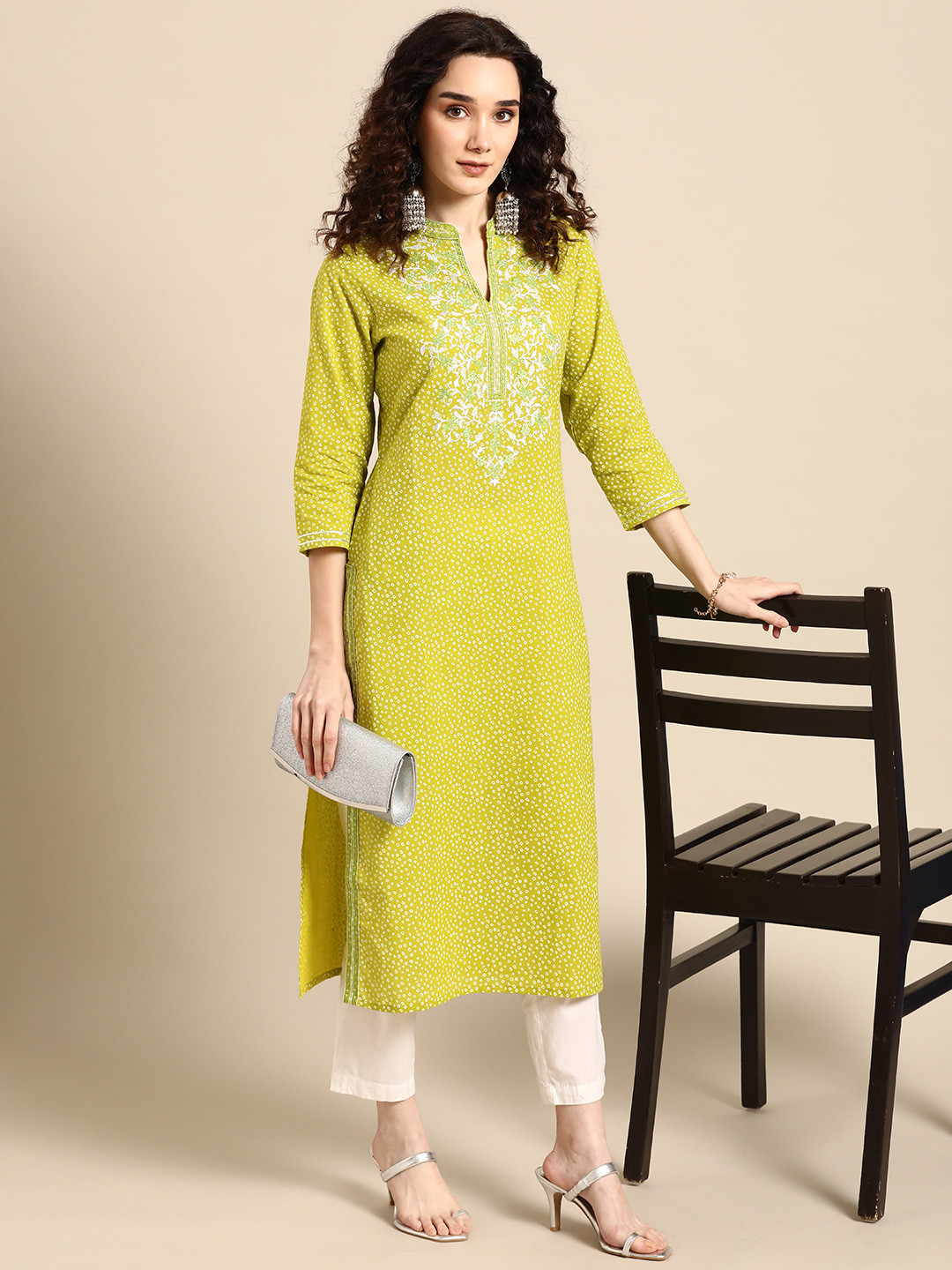 Sangria Women Lime Green Floral Embroidered Thread Work Pastels Kurta