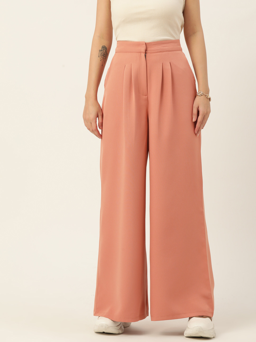 Dressberry Women Dusty Pink Solid Pleated Flared Trousers