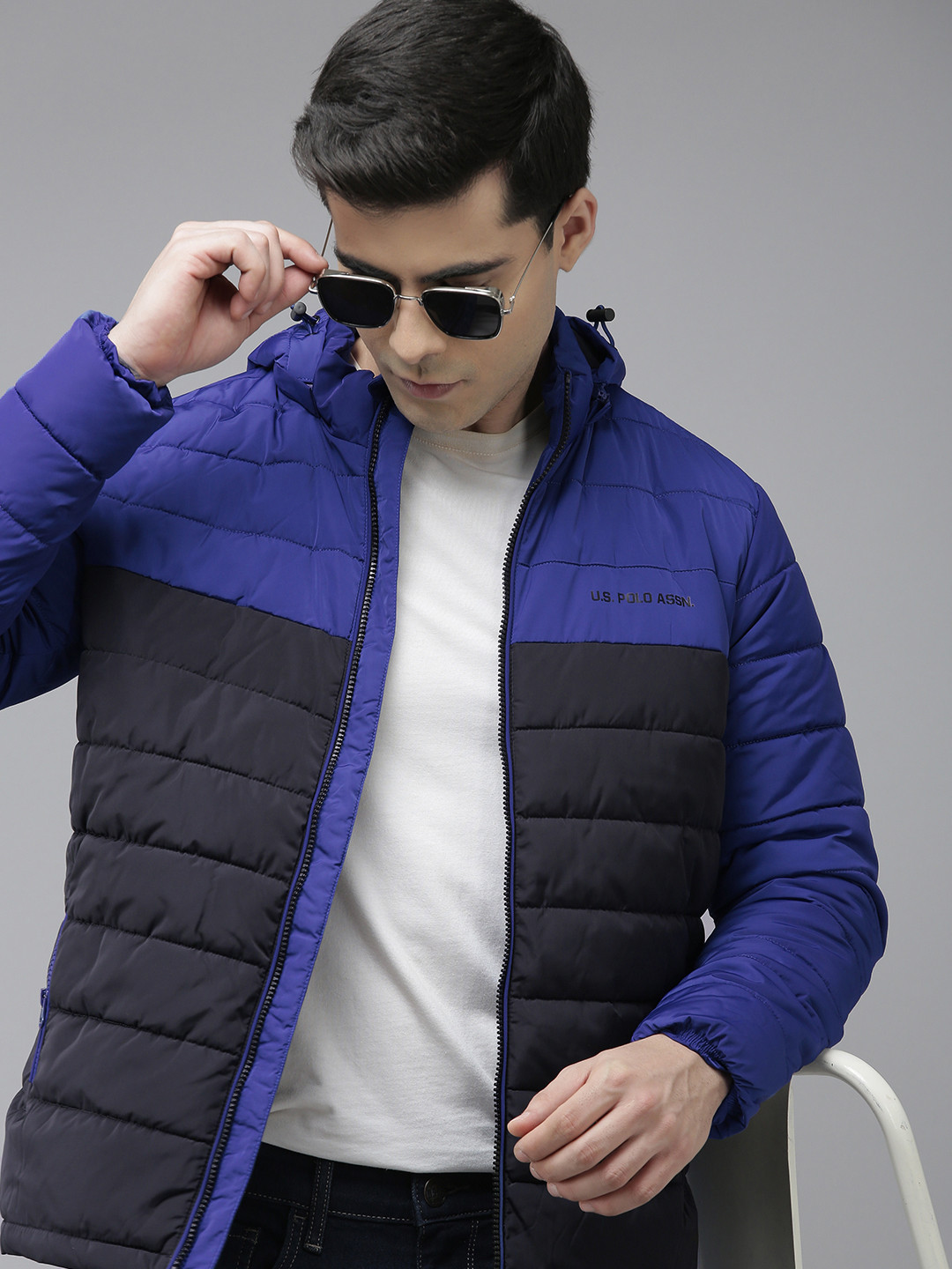 U.S. Polo Assn. Men Blue & Black Colourblocked Hooded Puffer Jacket