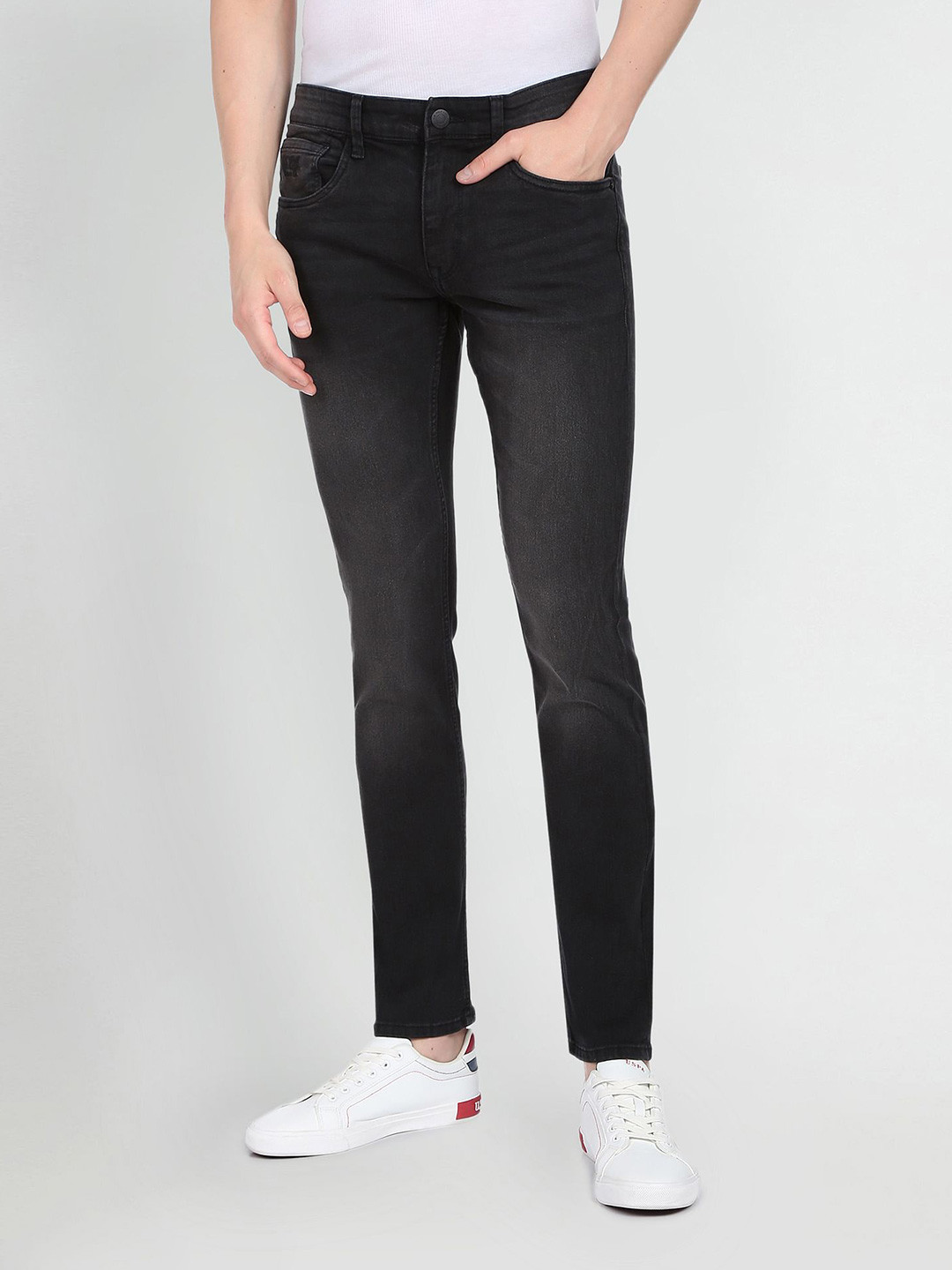 U.S. Polo Assn. Denim Co. Men Black Brandon Slim Tapered Fit Light Fade Stretchable Jeans