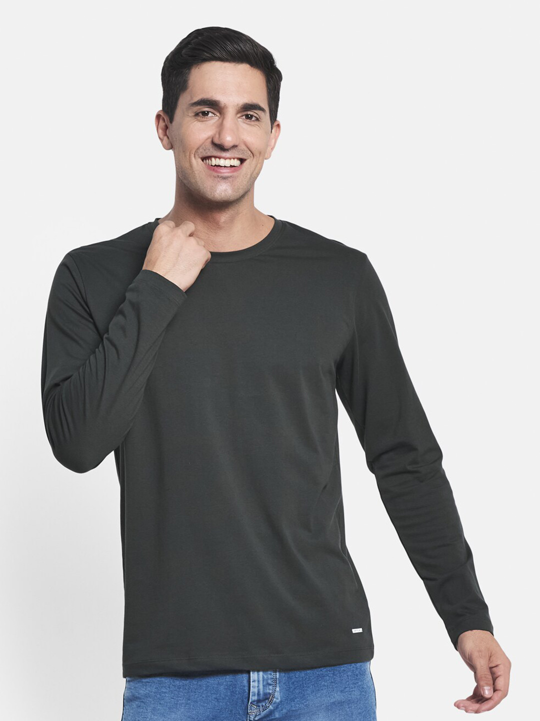 METTLE Men Olive Green Henley Neck T-shirt