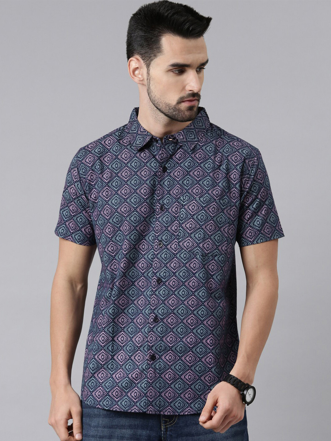 Joven Men Navy Blue Comfort Slim Fit Printed Casual Shirt