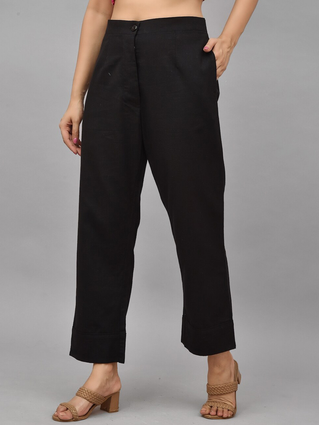 CYU Women Black Solid Cotton Relaxed Straight Leg Straight Fit Easy Wash Trousers