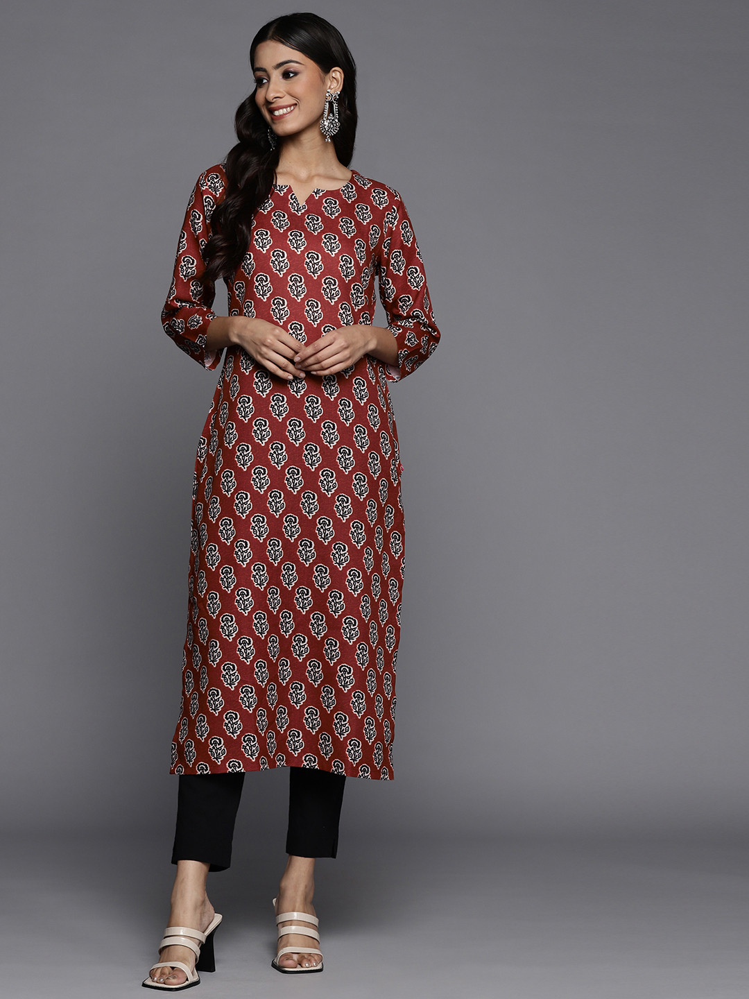 Varanga Women Maroon & Black Ethnic Motifs Printed Cotton Kurta