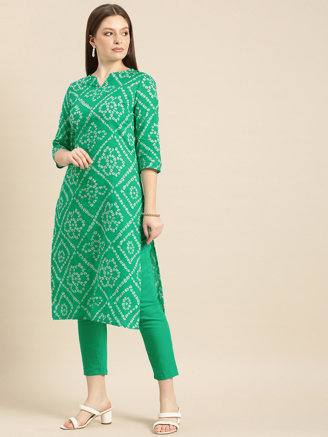 Anouk Women Green And White Printed  Cotton Kurta with Trousers