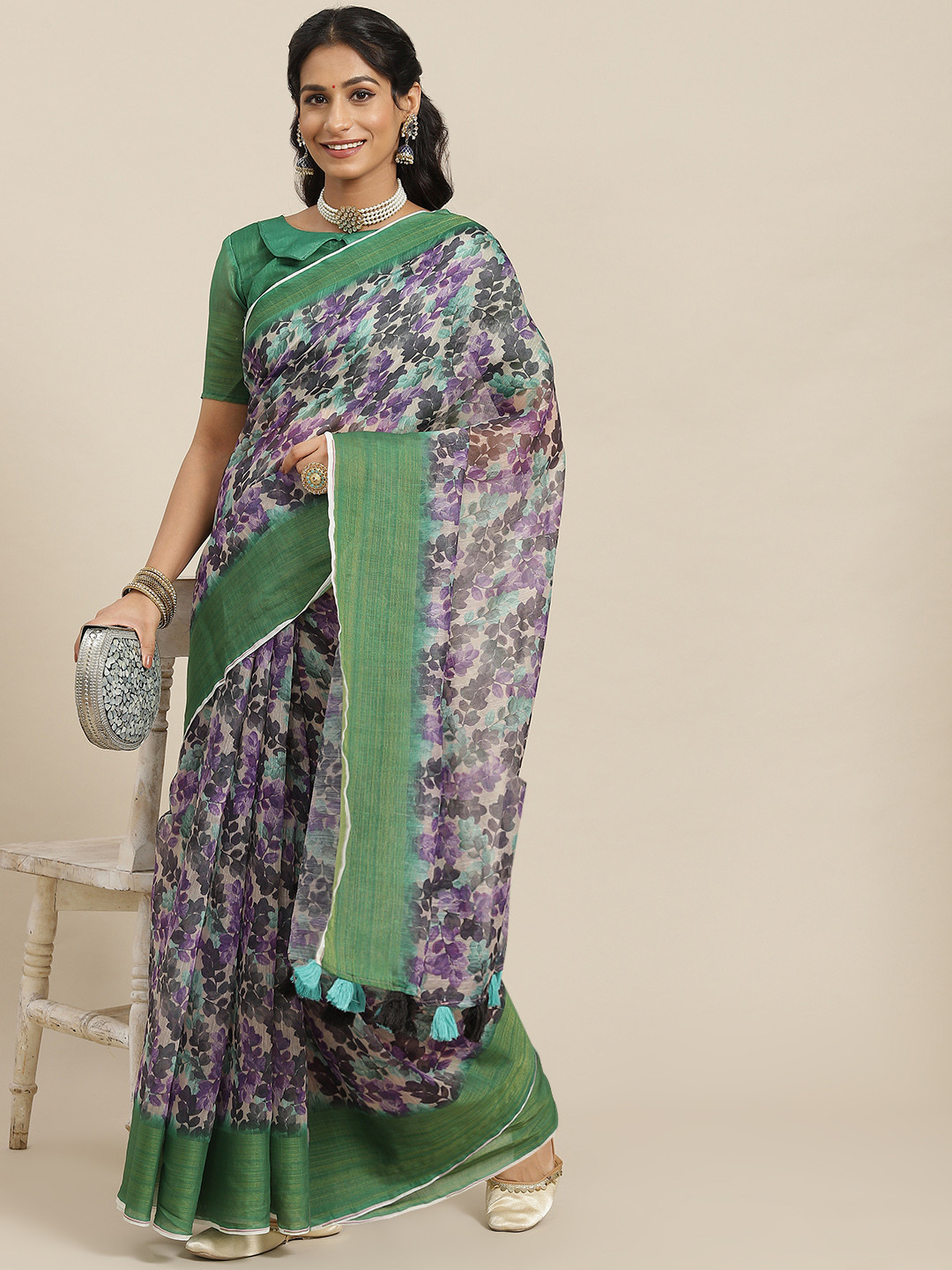 Mitera Grey & White Kalamkari Linen Blend Block Print Saree