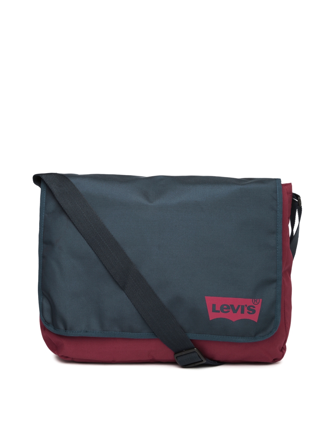 Levi's messenger 2025 bag