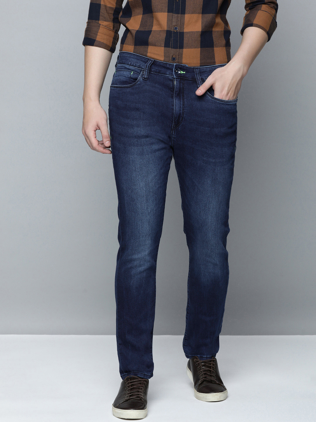 Flying Machine Men Heavy Fade Mid-Rise Stretchable Jeans