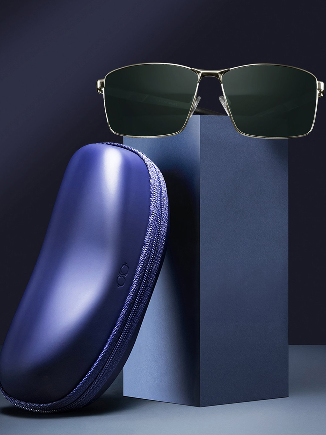 Vincent Chase by Lenskart Unisex Green Lens & Silver-Toned Rectangle Sunglasses with Polarised and UV Protected Lens