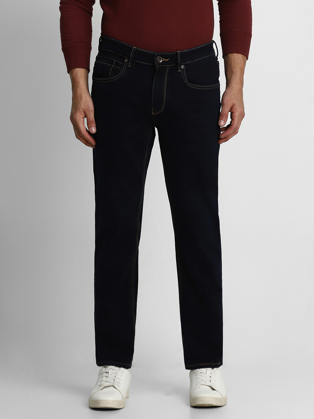 Louis Philippe Jeans Men Blue Matt Slim Fit Mid-Rise Light Fade Stretchable Jeans