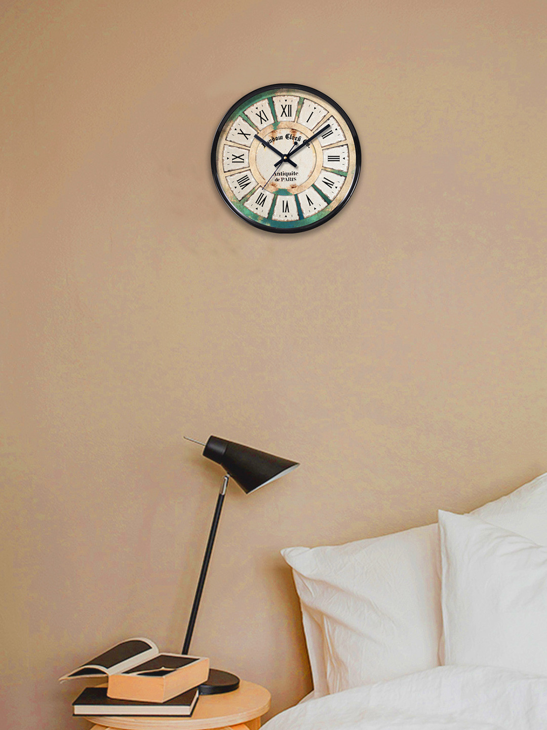 RANDOM Beige & Black Printed Dial Round Analogue Wall Clock