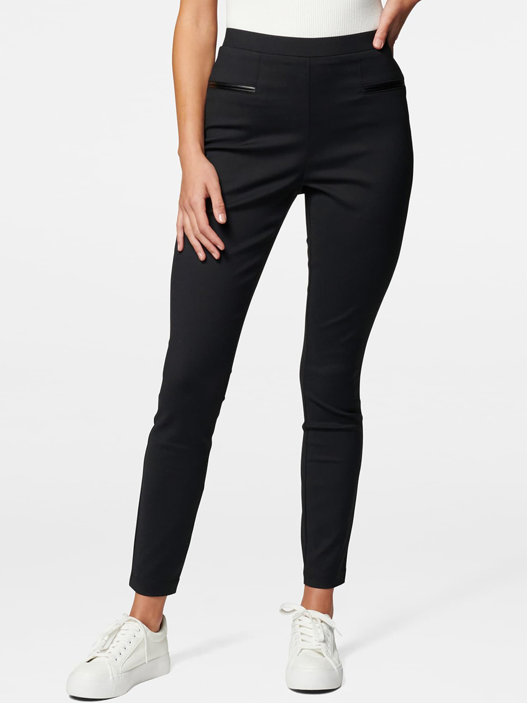 Forever New Women Black Skinny Fit Trousers
