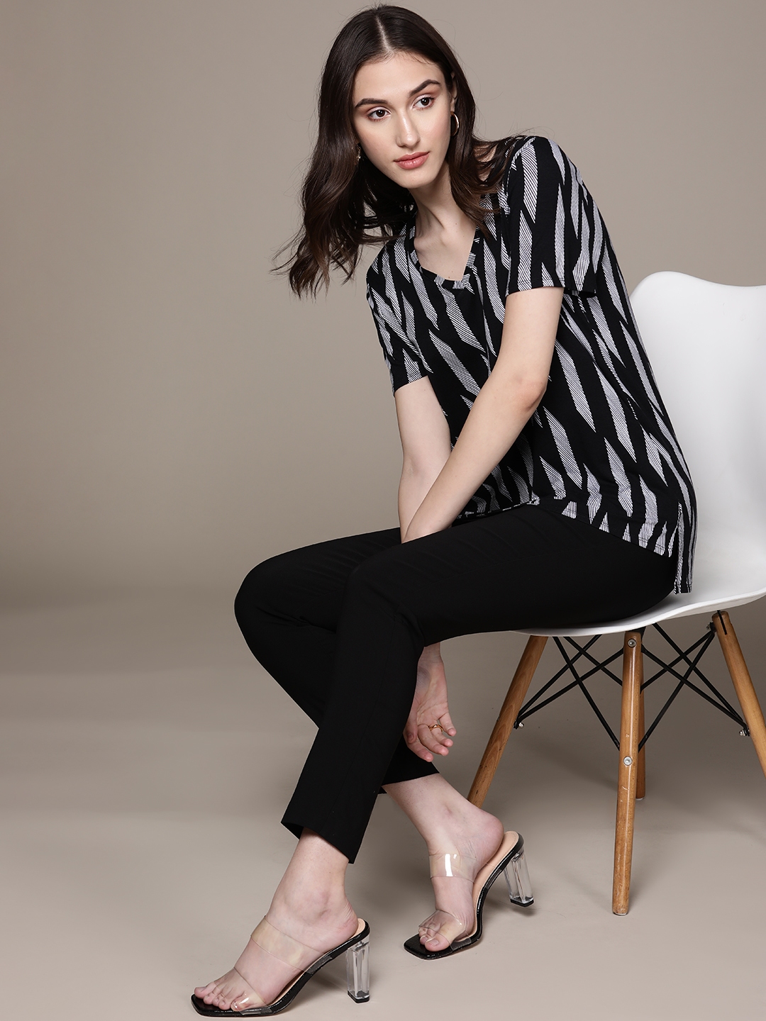 Alfani black and white top hot sale