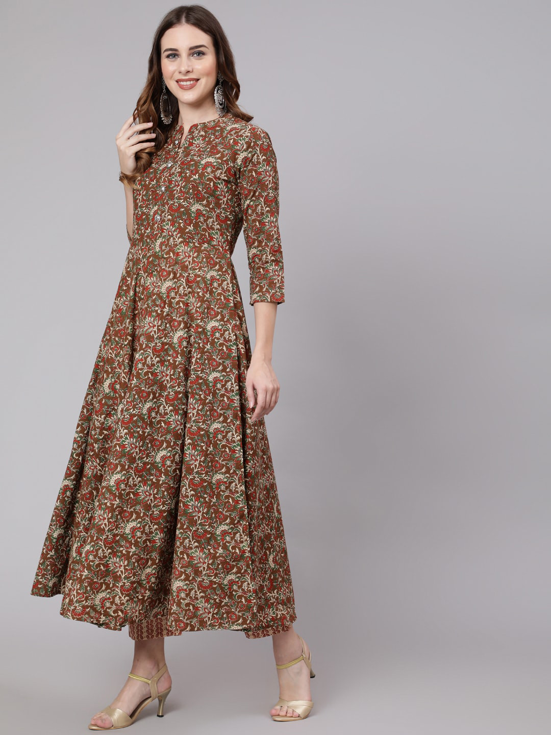 GLAM ROOTS Women Brown Printed Cotton Kurta with Trouser