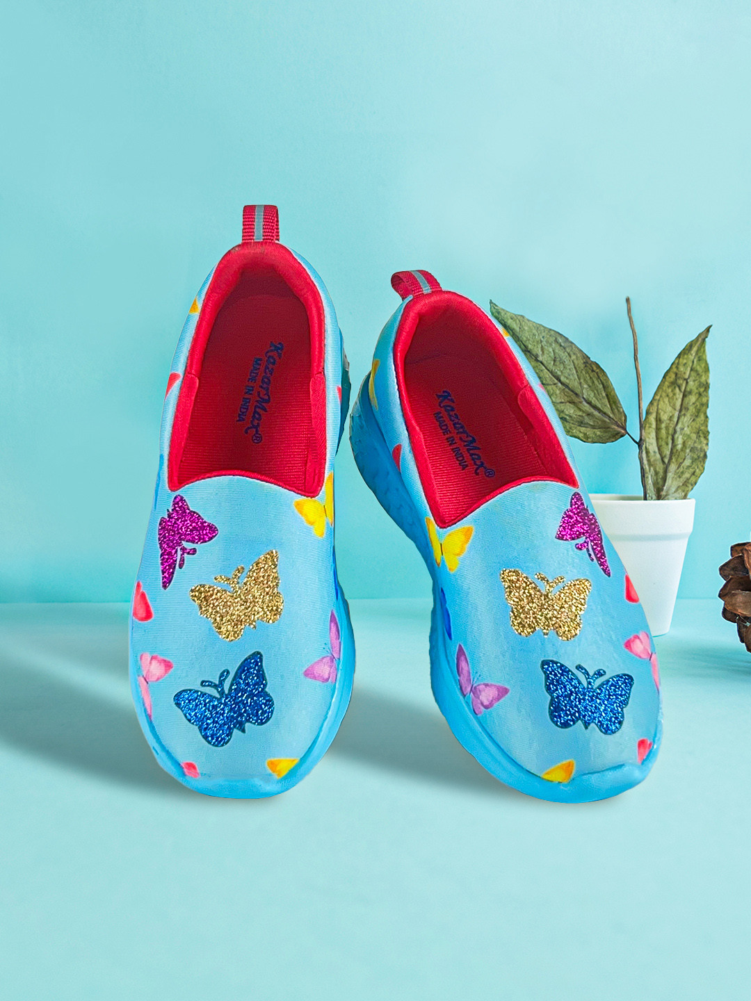 KazarMax Girls Blue Printed Slip-On Sneakers