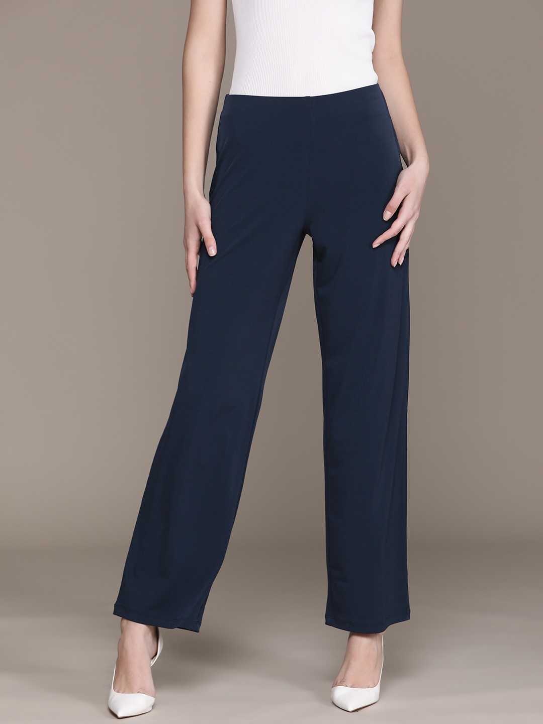 Buy Macy s Alfani Women Straight Fit Trousers Trousers for Women 19083826 Myntra