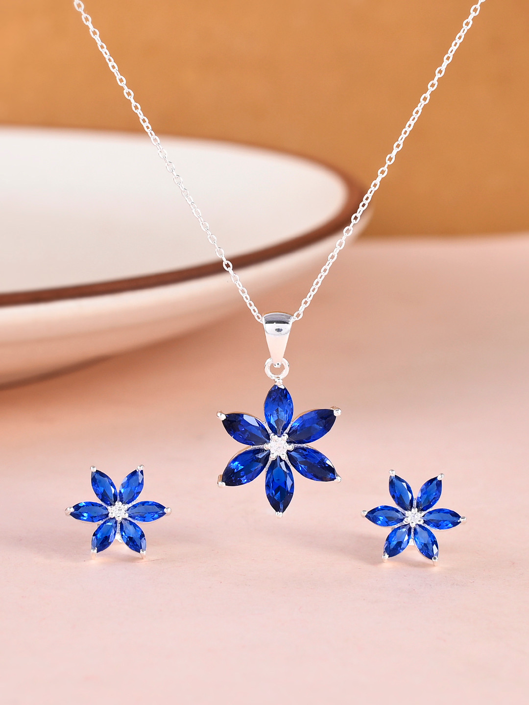 Studio Voylla Women Blue Floral Motif 925 Sterling Silver Pendant with Earrings