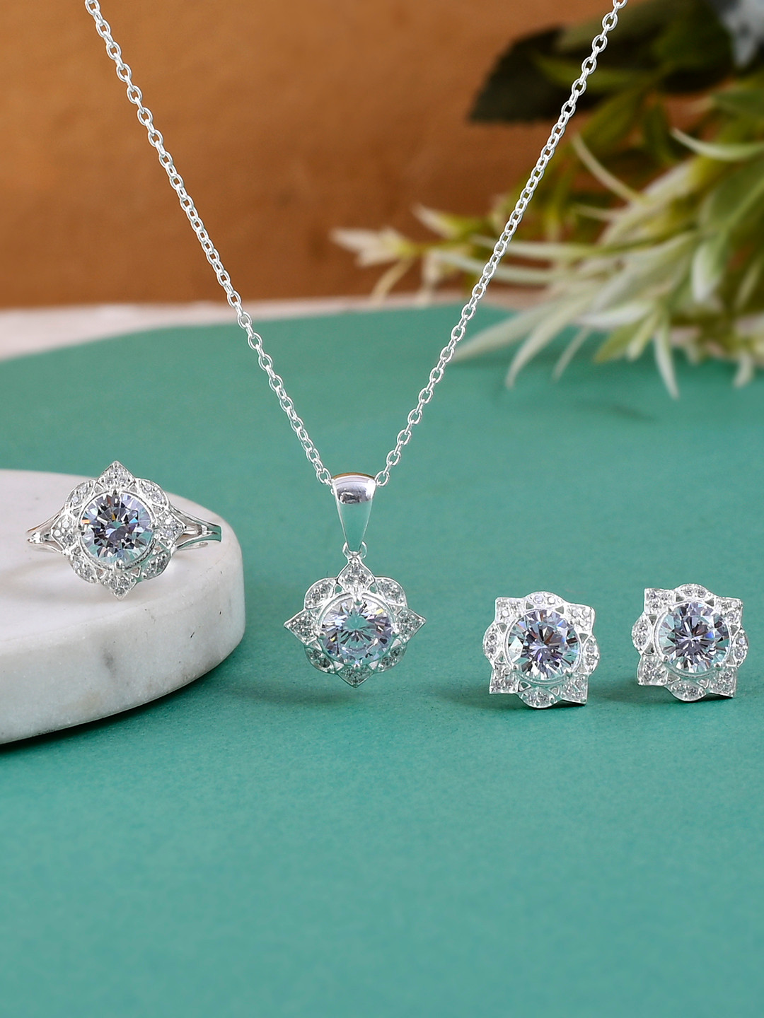 Studio Voylla 925 Sterling Silver Gem stone Studded Jewellery Set