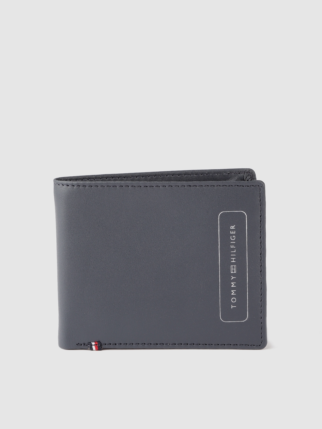 Tommy best sale jeans wallet