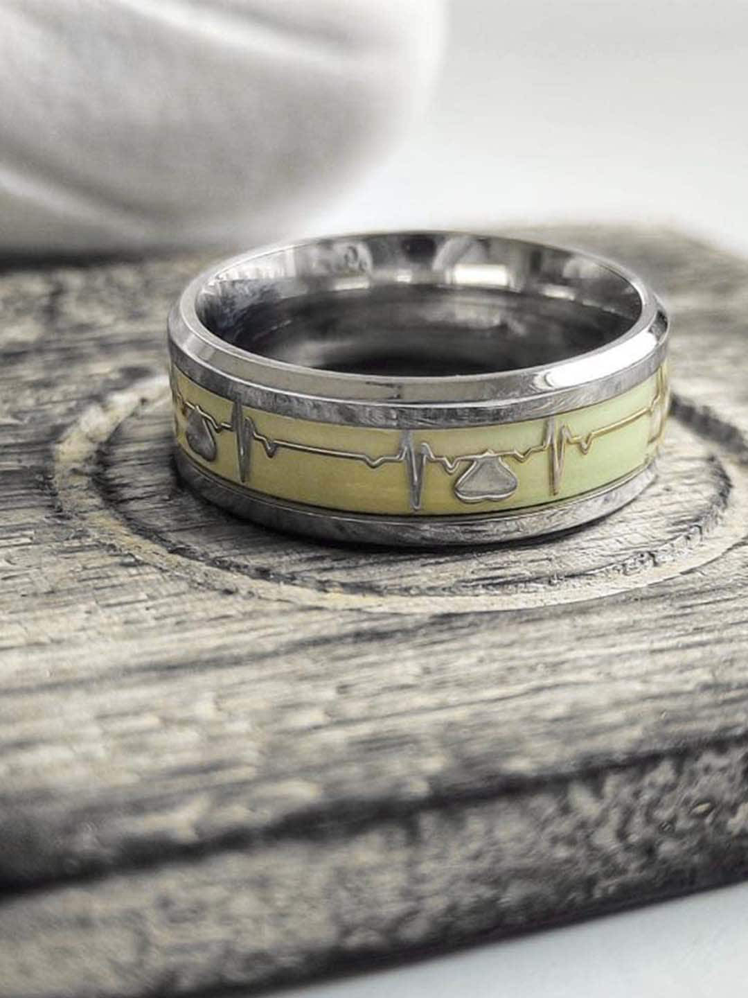 UNIVERSITY TRENDZ Unisex Rhodium-Plated Multicoloured Radium Heartbeat Finger Ring