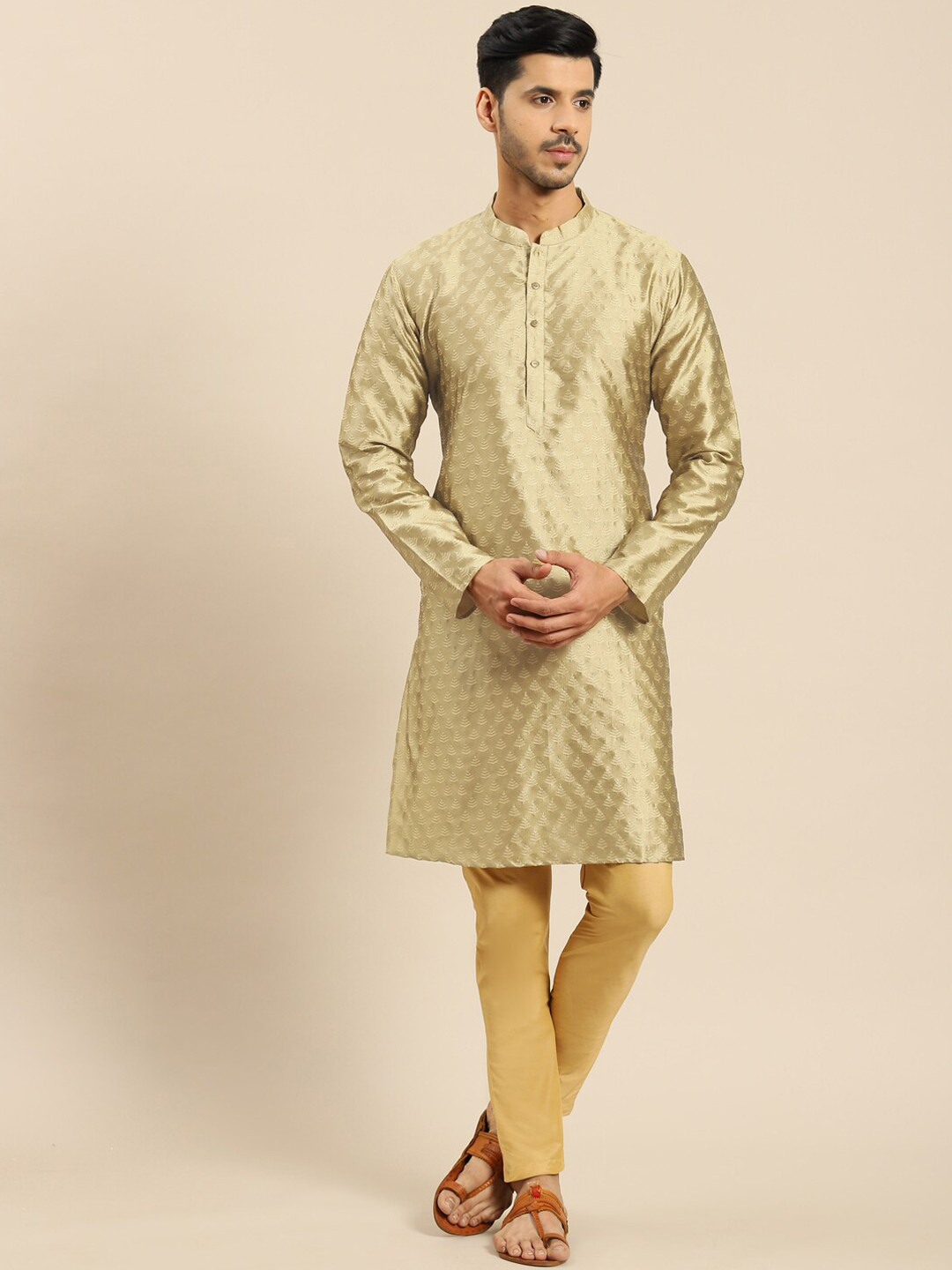 Amodh by Kisah Men Gold-Toned Thread Work Anarkali Kurta