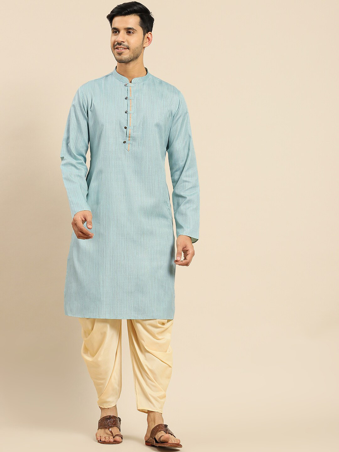 Amodh by Kisah Men Mandarin Collar Turquoise Blue Kurta