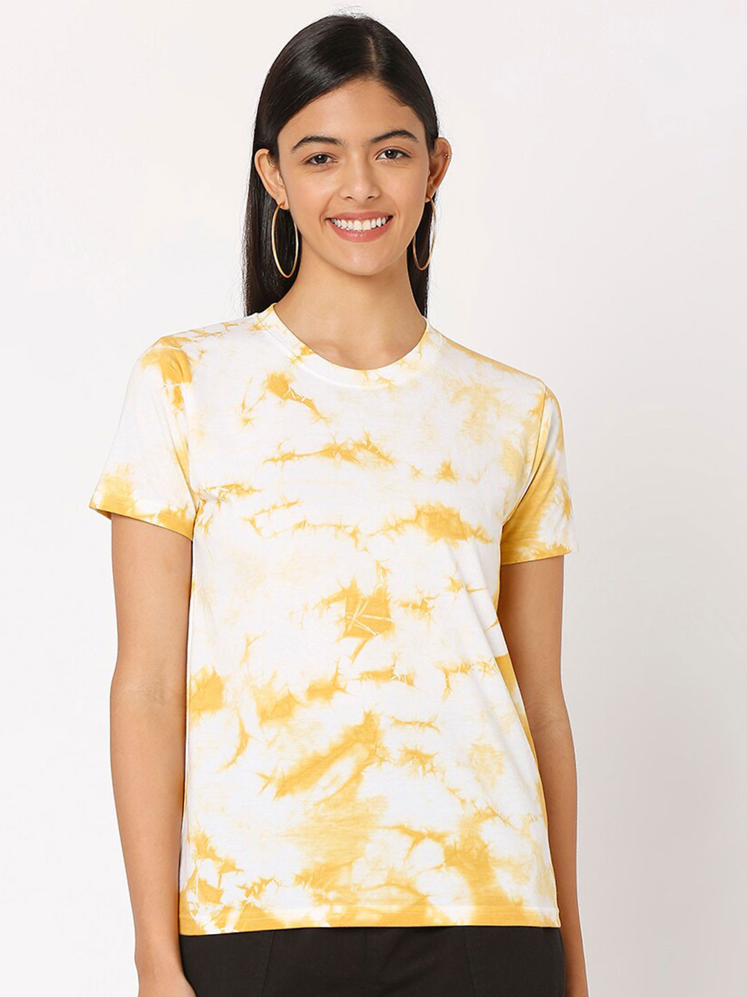 Smarty Pants Women Yellow & white alyssum Tie & Die T-shirt