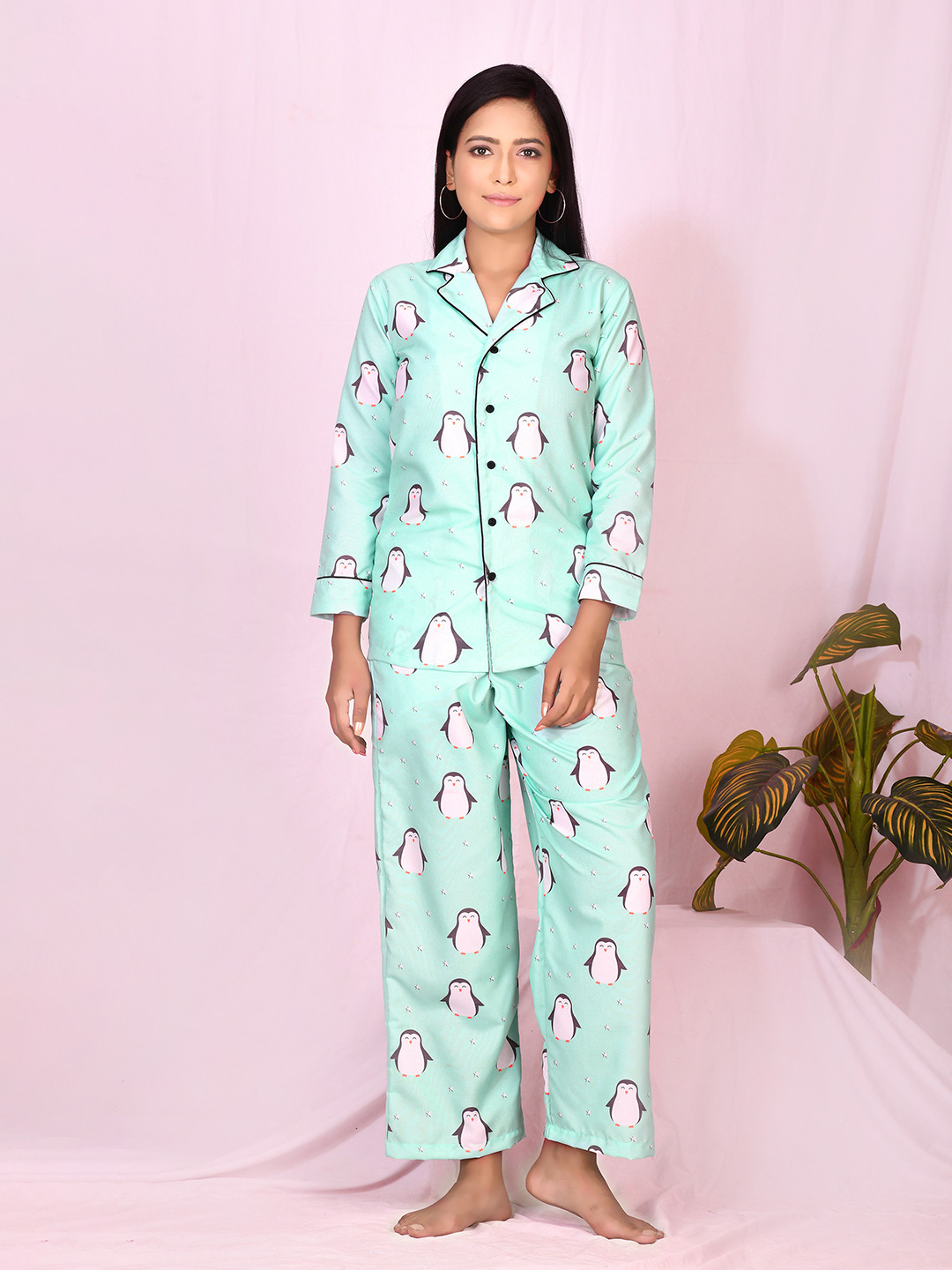 Navvi Women Sea Green & White Printed Night suit