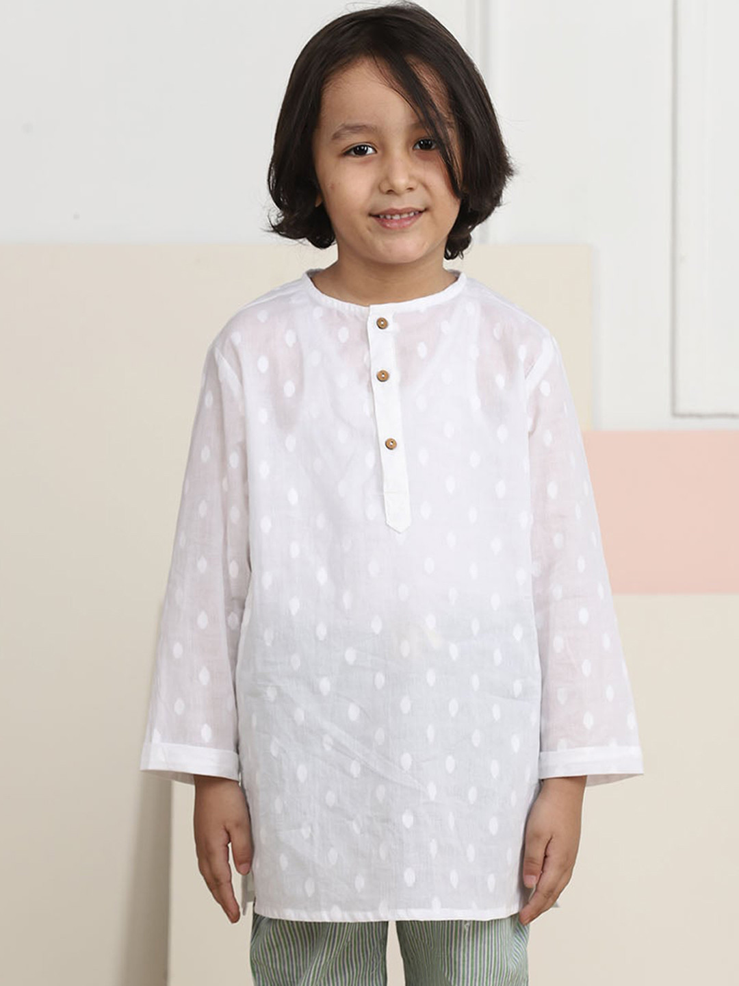 Biglilpeople Unisex Kids White & Green Kurta Pyjamas Set