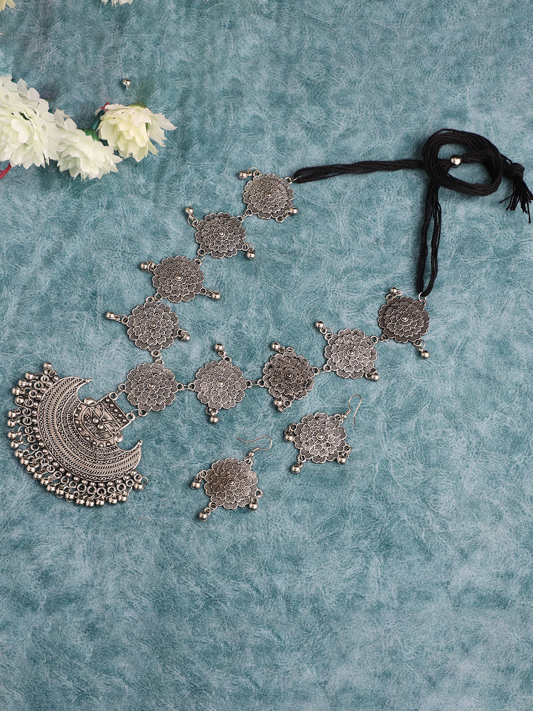 VENI Silver Plated Oxidized Jewelry Set