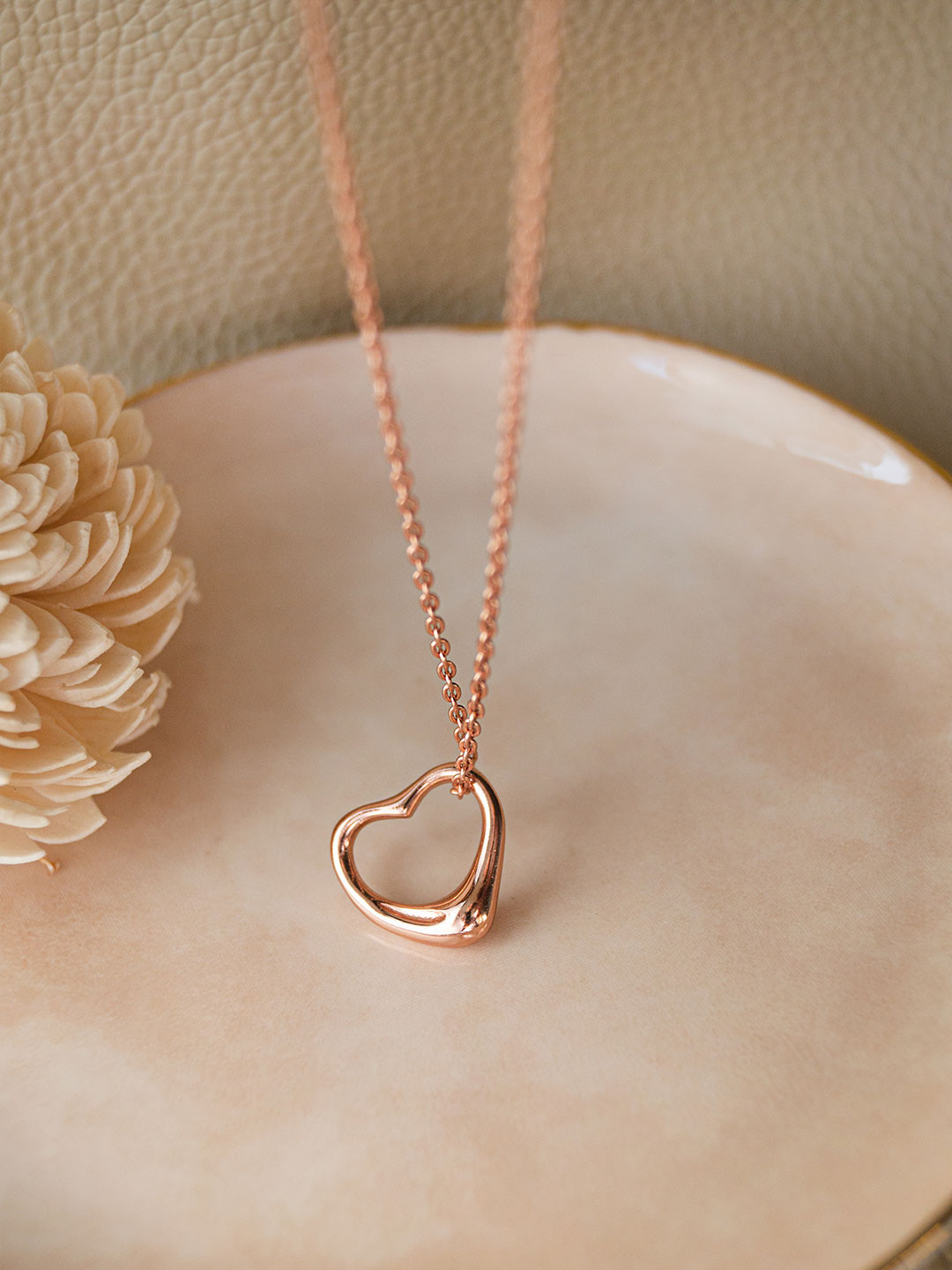 MANNASH Rose Sterling Silver Rose Gold-Plated Slip On Heart  Necklace